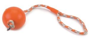 Rubberen bal aan koord hondenspeeltje oranje 30 cm
