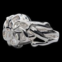 Lord of the Rings Nenya - The Ring of Galadriel (Sterling Silver) Size 9.75 - thumbnail