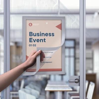 Europel zelfklevend kader ft A4, zilver, pak van 2 stuks Europel zelfklevend kader ft A4, zilver, pak van 2 stuks