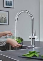 Grohe Red 3-in-1 kokend water kraan met C-uitloop en combi boiler chroom - thumbnail