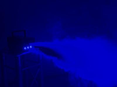 Eurolite EUROLITE N-11 LED Hybrid blue rookmachine