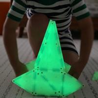 Magna-Tiles Glow in the Dark 16 stuks - thumbnail