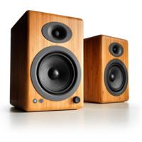 Audioengine A5+ draadloze Bluetooth-computerluidsprekers - 150 W Bluetooth-luidsprekers voor thuis, in de studio, tijdens het gamen met aptX-HD Bluetooth, AUX, RCA en afstandsbediening | Streaming audiosysteem van (Bamboo, Pair) - thumbnail