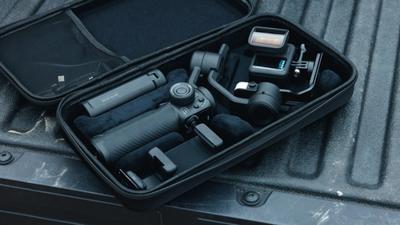 GoPro Fluid Pro AI Gimbal Gimbal elektrisch Zwart Geïntegreerde accu, Incl. tas, Voor smartphones en GoPro, Incl. smartphonehouder Belastbaar tot 400 g GoPro Fluid Pro AI Gimbal Gimbal elektrisch Zwart Geïntegreerde accu, Incl. tas, Voor smartphones en GoPro, Incl. smartphonehouder Belastbaar tot 400 g
