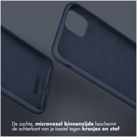 Accezz Liquid Silicone Backcover voor Samsung Galaxy S25 Ultra Telefoonhoesje Blauw - thumbnail