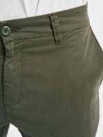 Urban Classics / shorts Stretch Turnup Chino in olijfgroen - thumbnail
