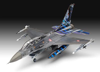 Revell 1/72 Lockheed Martin F-16D Tigermeet 2014 model-set Revell 1/72 Lockheed Martin F-16D Tigermeet 2014 model-set