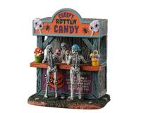 Lemax rotten candy stand tafereel Spooky Town 2023 - thumbnail