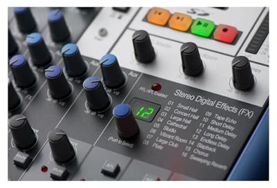 Presonus StudioLive AR12c hybride 12-kanaals mixer