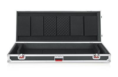 Gator Cases G-TOUR-76V2 houten flightcase voor 76 toetsen keyboard 130x46x15 cm Gator Cases G-TOUR-76V2 houten flightcase voor 76 toetsen keyboard 130x46x15 cm