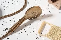 Ben badset met ronde handdouche (3 straalsoorten) geborsteld koper pvd - thumbnail