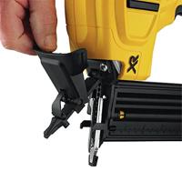 DeWALT DCN680N Accu afwerktacker 18Ga 18V XR Basic Body - thumbnail