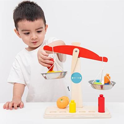 New Classic Toys houten weegschaal