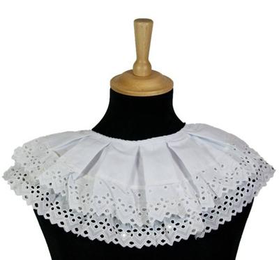 Piet kraag geborduurd 2 lagen wit