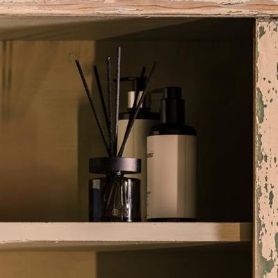 Spaas Essential Geurstokjes 80ml Warm Wonder Spaas Essential Geurstokjes 80ml Warm Wonder