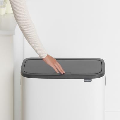 Brabantia Bo touch bin 60 liter white Brabantia Bo touch bin 60 liter white