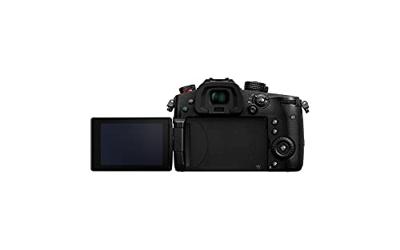 Panasonic Lumix GH5M2 Hybride camera Expert (sensor 4/3 20,3 MP, dualstaaf, Orient Display, Tact., AF DFD 225 zones, C4K 60p/4:2 10bit, Live Stream, Tropicaliseerd) zwart - Franse versie