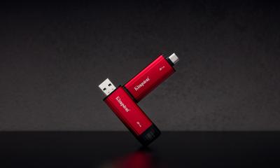 Externe Harde Schijf Kingston SPSD/2TB Zwart 2 TB SSD