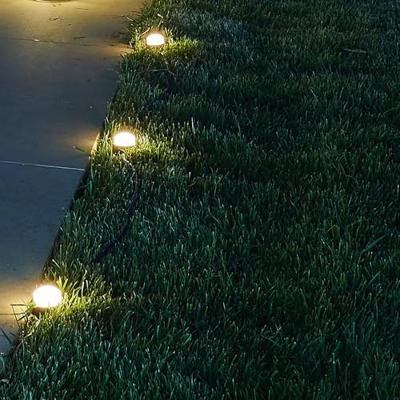 10 mini-lichtspots op zonne-energie om in te voegen - LUMISKY - SOLIRAY - 12 m - Warm witte LED - Wegmarkering 10 mini-lichtspots op zonne-energie om in te voegen - LUMISKY - SOLIRAY - 12 m - Warm witte LED - Wegmarkering