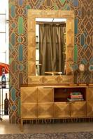 Dutchbone Spiegel 'Volan' mangohout, 110x70cm, kleur goud - thumbnail