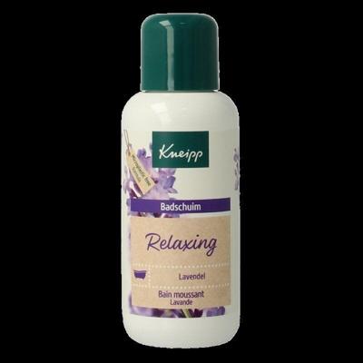 Kneipp Relaxing badschuim mini 100 Milliliter Kneipp Relaxing badschuim mini 100 Milliliter