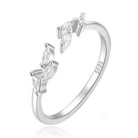 Elenza Verstelbare .925 Zilveren Ring met Zes Zirkonia - thumbnail