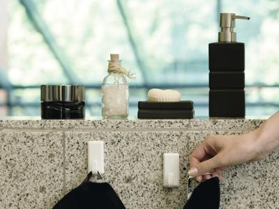 Tesa plakhaakjes met powerstrips L chro