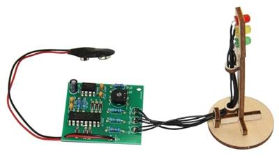 Sol Expert Elektronische Ampel, Lötbausatz 73880 Bouwpakket Vanaf 14 jaar Sol Expert Elektronische Ampel, Lötbausatz 73880 Bouwpakket Vanaf 14 jaar
