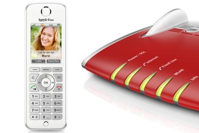 AVM FRITZ!Fon C4 International Draadloze VoIP-telefoon Handsfree, Headsetaansluiting Kleurendisplay Wit, Zilver