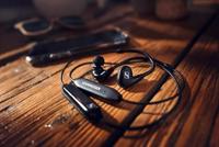 Sennheiser IE 100 PRO Wireless Black live in-ear monitors - thumbnail