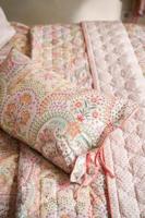 Pip Studio Pip Studio Jabali Flower Cushion - Koraalrood 35x60 cm - thumbnail