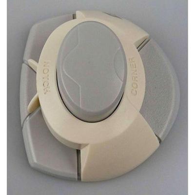 Nellie's Choice • duo corner and notch punch 1