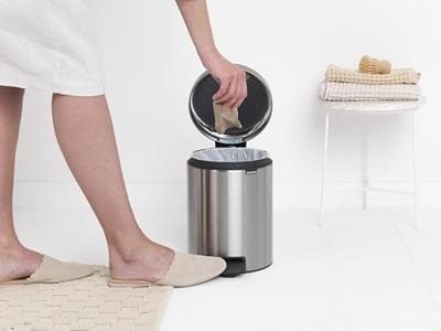 Brabantia pedaalemmer Newlcon 5 liter matt steel fingerprint proof