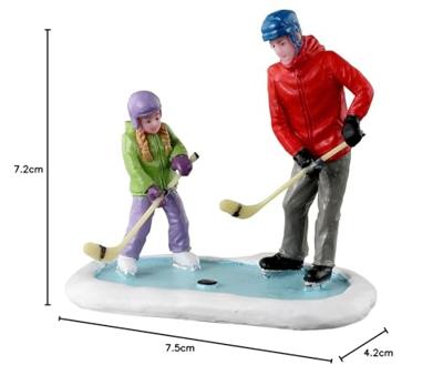 Lemax father daughter practice time kerstdorp figuur type 2 Vail Village 2023