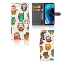 Motorola Moto G51 5G | Telefoonhoesje | Met pasjeshouder | Vrolijke Uilen - thumbnail
