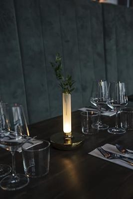 Konstsmide 7827-803 Biarritz LED-accutafellamp Goud