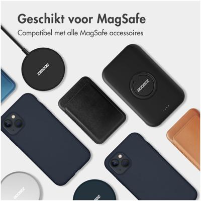 Accezz Liquid Silicone Backcover met MagSafe iPhone 16 Pro Telefoonhoesje Blauw