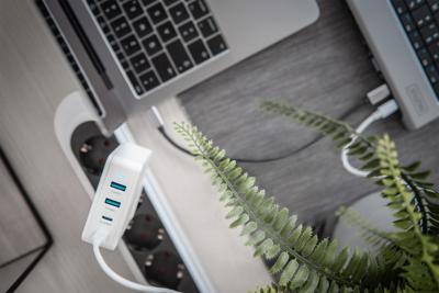 Digitus DA-10197 oplader voor mobiele apparatuur Wit Binnen