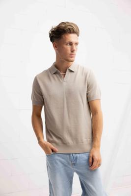 Off The Pitch Smart Knitted Polo Heren Grijs - Maat M - Kleur: Grijs | Soccerfanshop Off The Pitch Smart Knitted Polo Heren Grijs - Maat M - Kleur: Grijs | Soccerfanshop