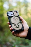 Urban Armor Gear Monarch Pro MagSafe Case Backcover Apple iPhone 16 Pro Max Kevlar, Groen MagSafe compatible - thumbnail