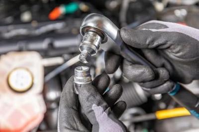 HAZET Verloopstuk 958-2 · 1/2 inch (12,5 mm) vierkant hol · 3/8 inch (10 mm) vierkant massief · Lengte: 36 mm HAZET Verloopstuk 958-2 · 1/2 inch (12,5 mm) vierkant hol · 3/8 inch (10 mm) vierkant massief · Lengte: 36 mm