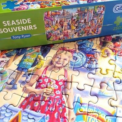 Seaside Souvenirs Puzzel 250XL Stukjes Seaside Souvenirs Puzzel 250XL Stukjes