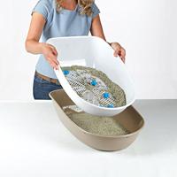 TRIXIE BERTO KATTENBAK OVERDEKT MET ZEEF SCHEIDINGSSYSTEEM TAUPE 59X39X42 CM - thumbnail