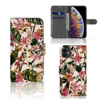 Apple iPhone 11 Hoesje Flowers | Portemonnee hoesje - thumbnail