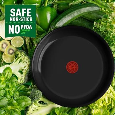 Tefal Renew Black Koekenpan 28 cm Zwart Tefal Renew Black Koekenpan 28 cm Zwart