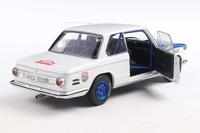 Solido Auto BMW 2002 TII #24 wit Kant-en-klaar model Personenauto (model) - thumbnail