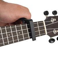 Cascha HH 2281 capo voor ukelele - thumbnail