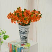 Zuiver Vaas 'Conic' Resin, 30cm, kleur Zwart/Wit - thumbnail