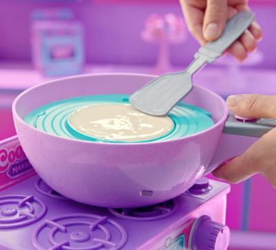 Cookeez Makery Pancake Treatz koekenpan verrassingsknuffel