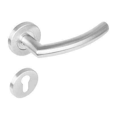Deurkruk 1277 half rond 90°op rond rozet staal met 7mm nok met profielcilindergat plaatjes RVS